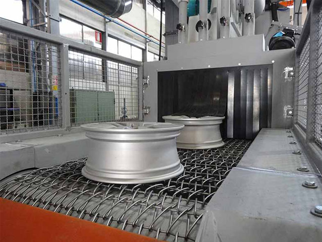 網(wǎng)帶通過式拋丸機(jī)