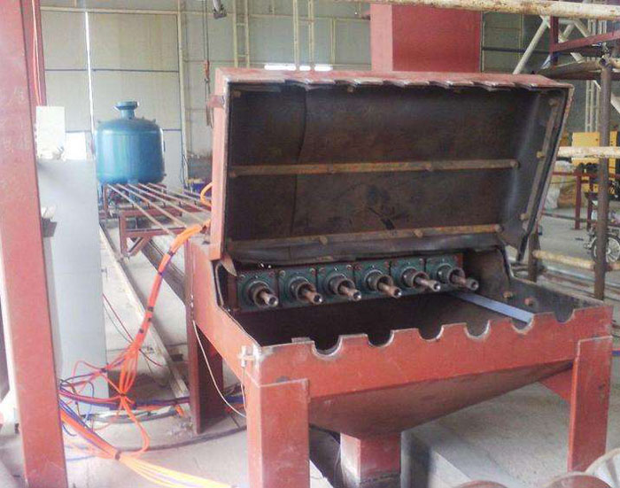 鋼管內(nèi)壁噴砂機(jī)